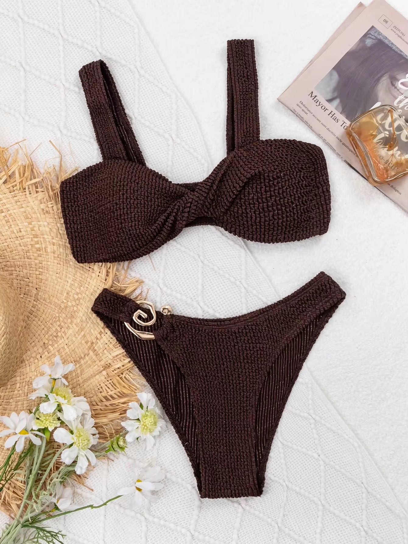 Ola Dorada bikini