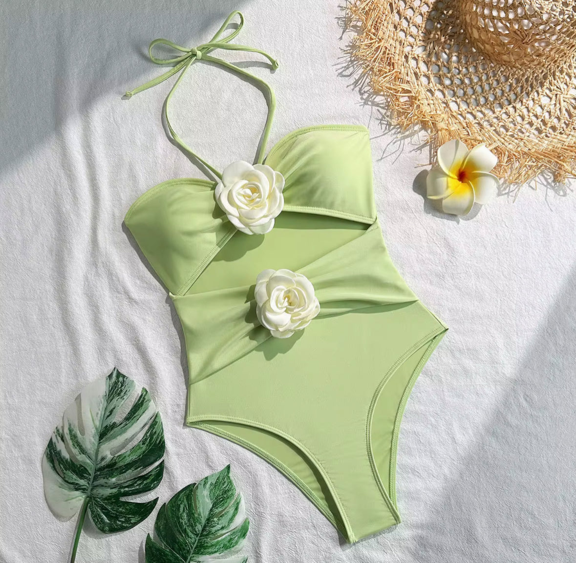 Mar de Rosas green swimsuit